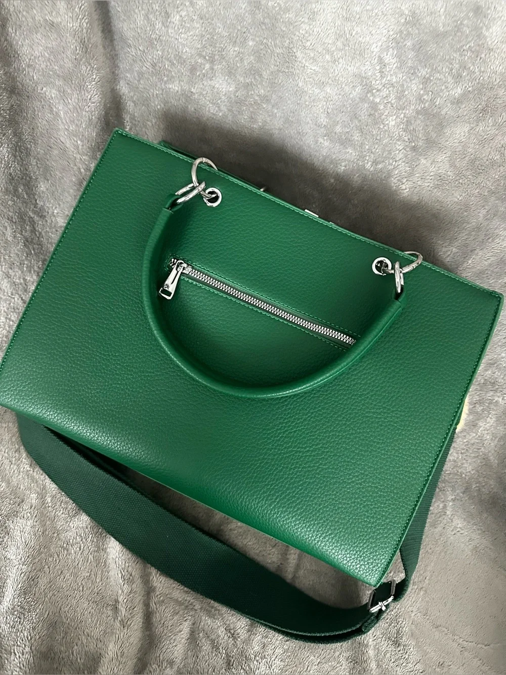 New Three Piece Green Tote, Crossbody & Wallet Set